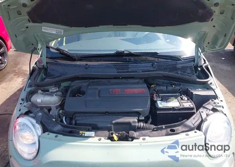 2015 Fiat 500 Sport z USA, uszkodzony, nr VIN 3C3CFFBR7FT560611